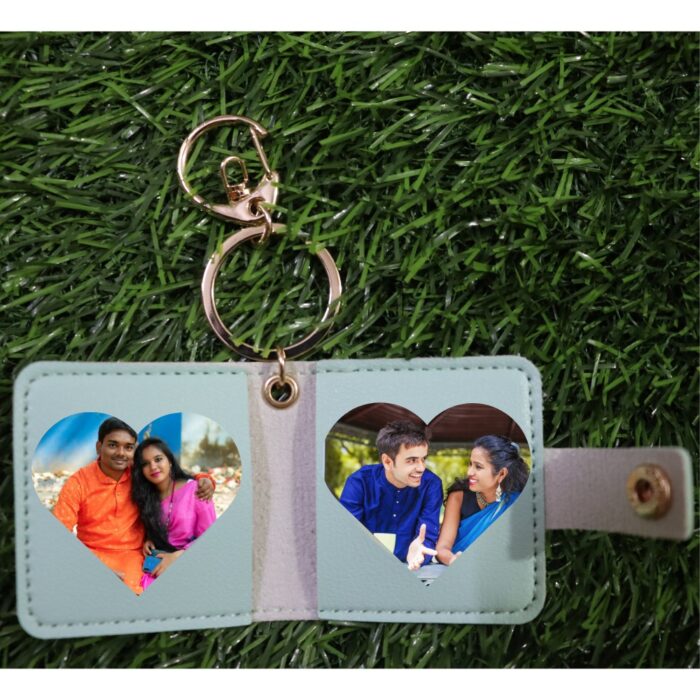Customized leather keychain with 2 photos - Image 3