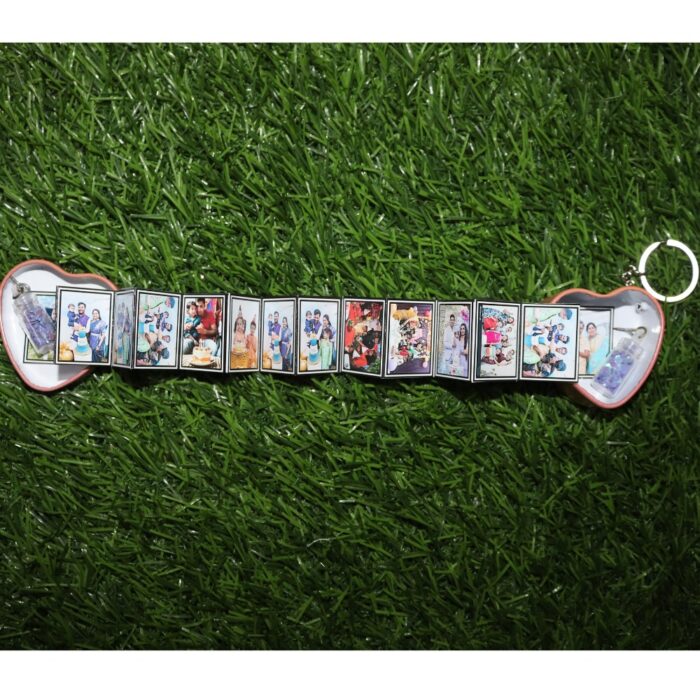 Customized tin keychain photo album with 16 photos(15 photo + 1 wishes) - Image 13