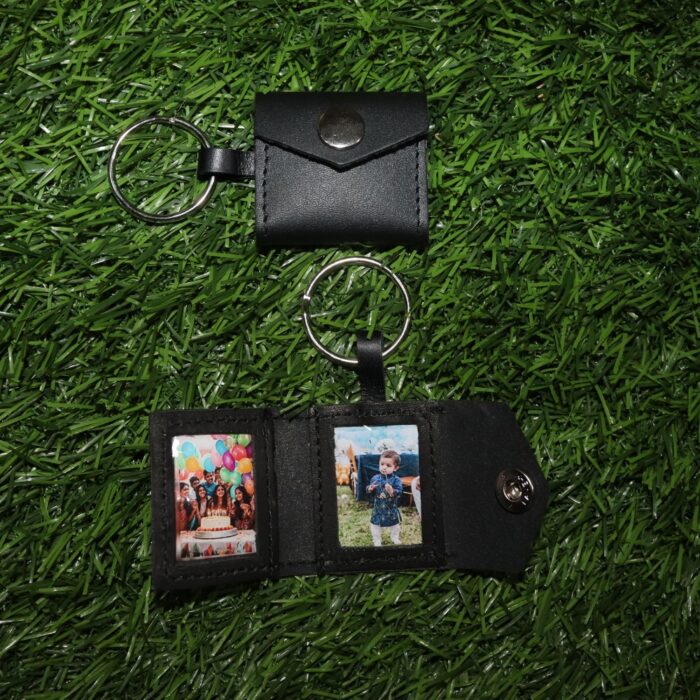 customized leather keychain 2 photo frame - Image 6
