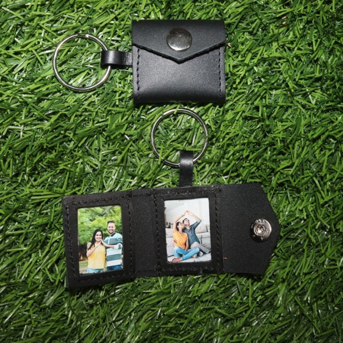 customized leather keychain 2 photo frame - Image 5