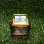 Customized Wooden Rotating 4 Photo Cube