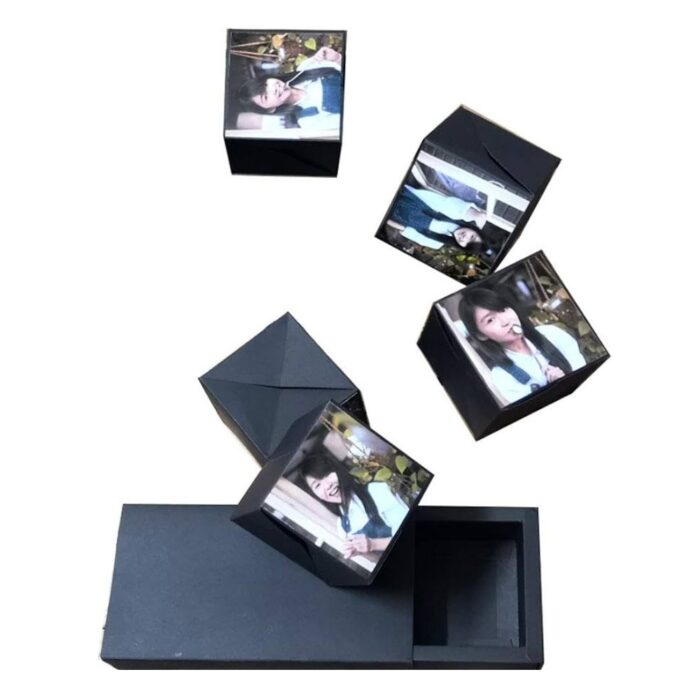 Customized 20 Photo Jumping Cubes - Image 12